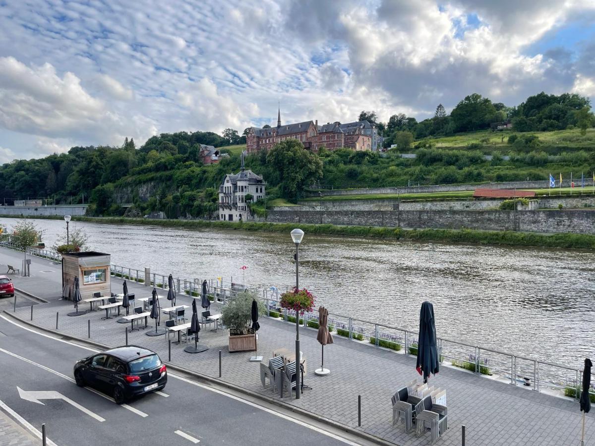 Gites De La Croisette 1 Dinant Eksteriør billede